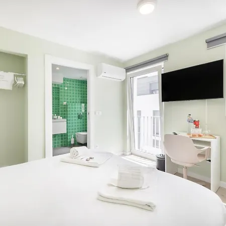 Olala Oriente Suites Ii