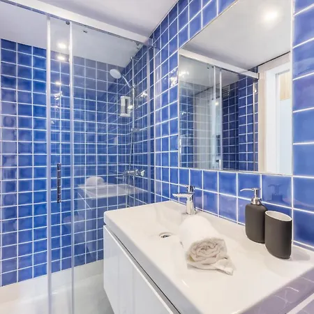 Olala Oriente Suites Ii Pensión *