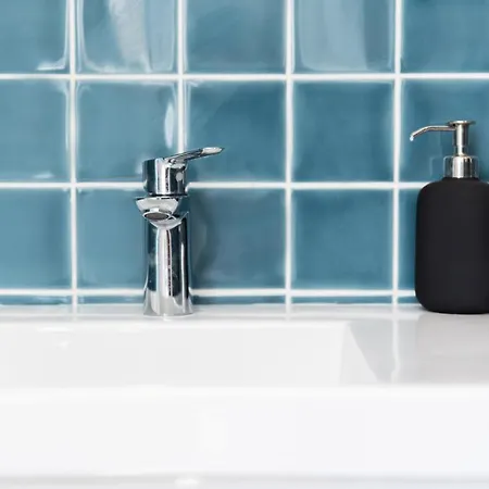 Olala Oriente Suites Ii *